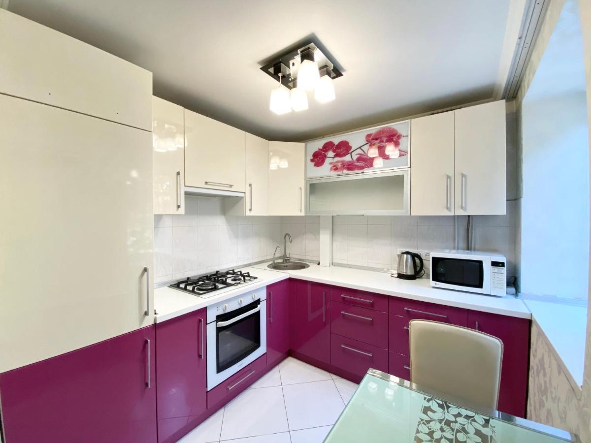 Beautiful 1-Bedroom Near Most City Center Dněpropetrovsk Exteriér fotografie